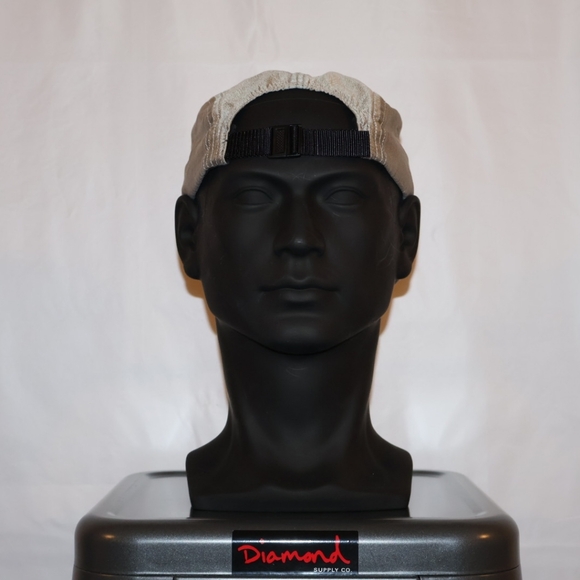 Supreme Khaki Cap with Red Logo - Picture 4 of 10